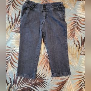 One 5 One Capri Size 8